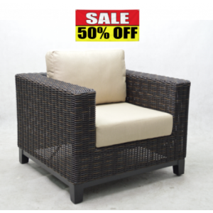 Olivia Wicker Lounge