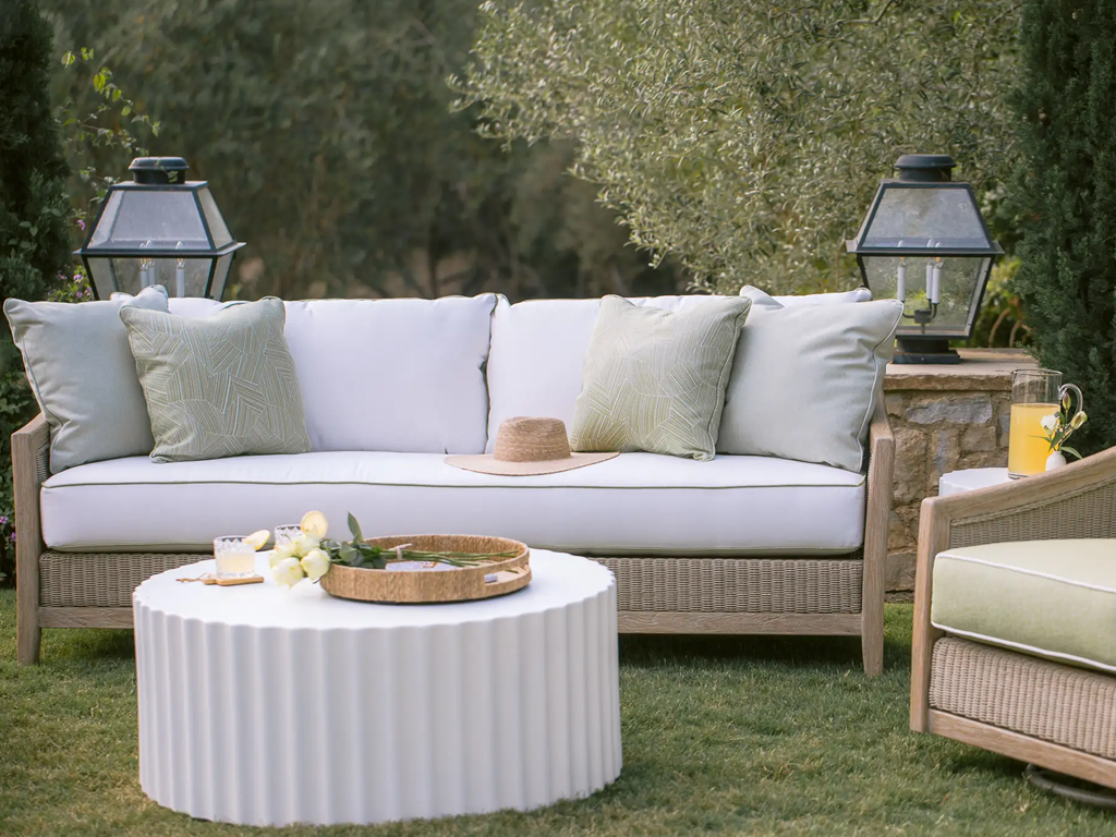 4x3 Cambria outdoor furniture