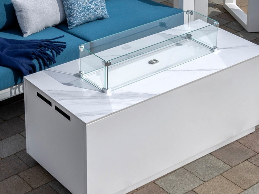4x3 Newbury outdoor furniture