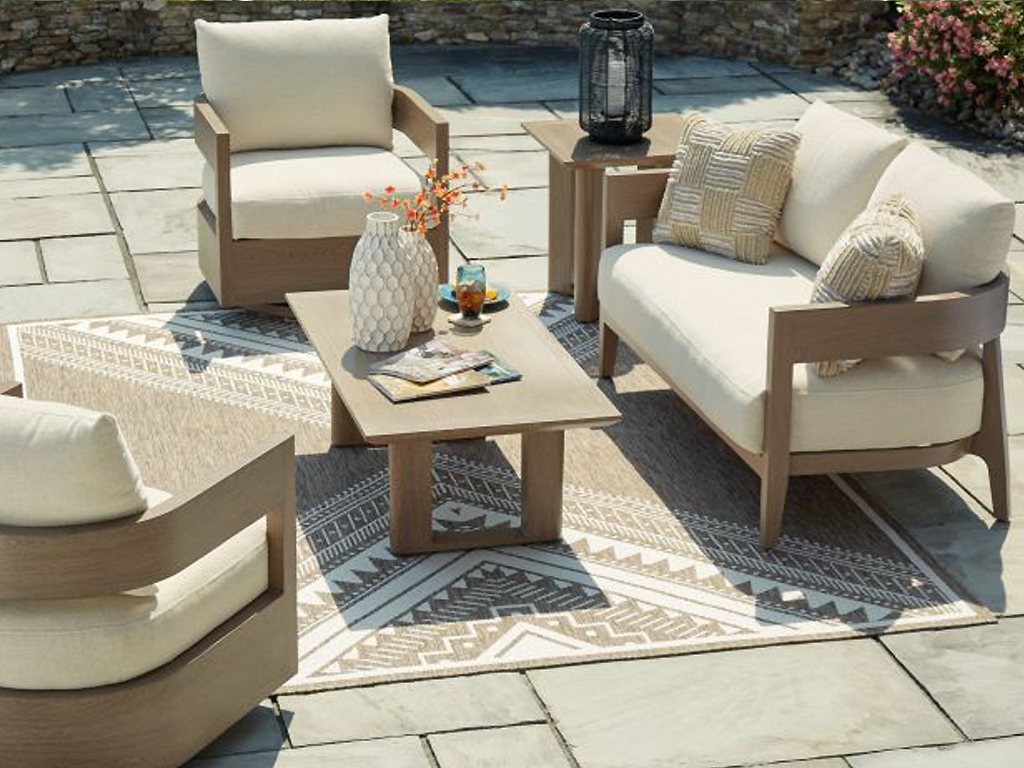 4x3 Sierra outdoor furniture